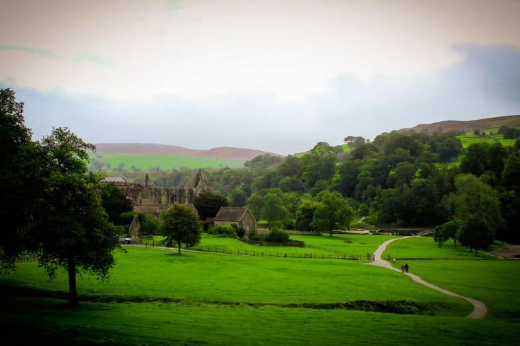 How to walk from Bolton Abbey to Posforth Gill Waterfall