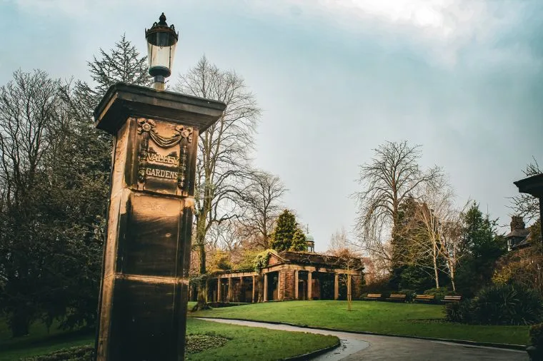 How to Walk to Harlow Carr from Harrogate via Valley Gardens