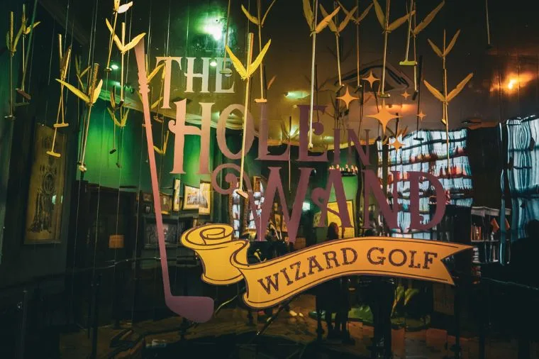 What is The Hole in Wand York